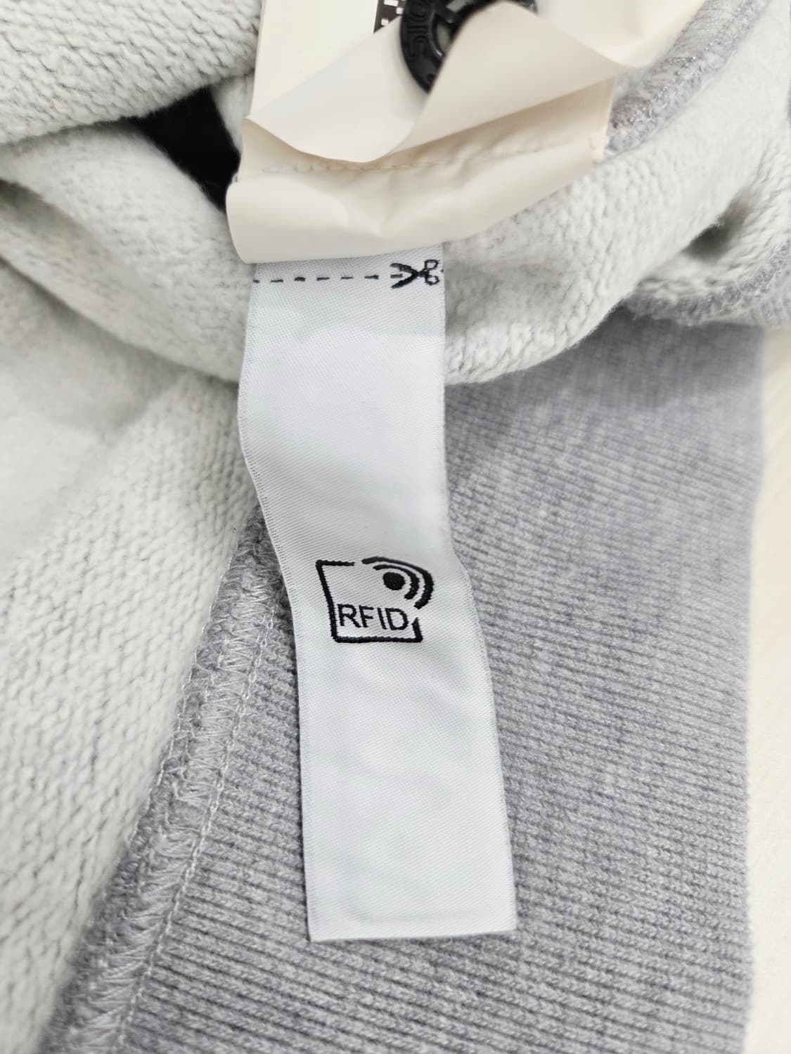 스톤아일랜드 맨투맨 그레이_L 상품이미지9