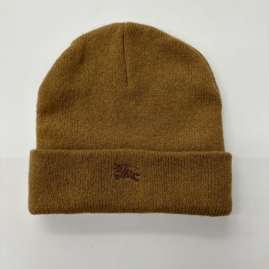 버버리 로고 베이지 비니  상품이미지1