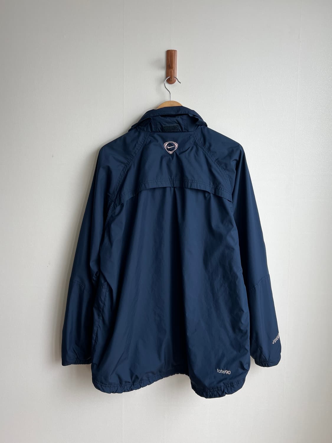 나이키 유벤투스 바람막이 L 상품이미지3