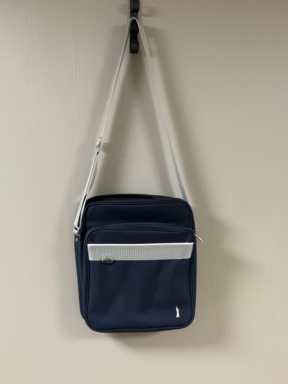 eastboy cross bag (navy) 상품이미지1