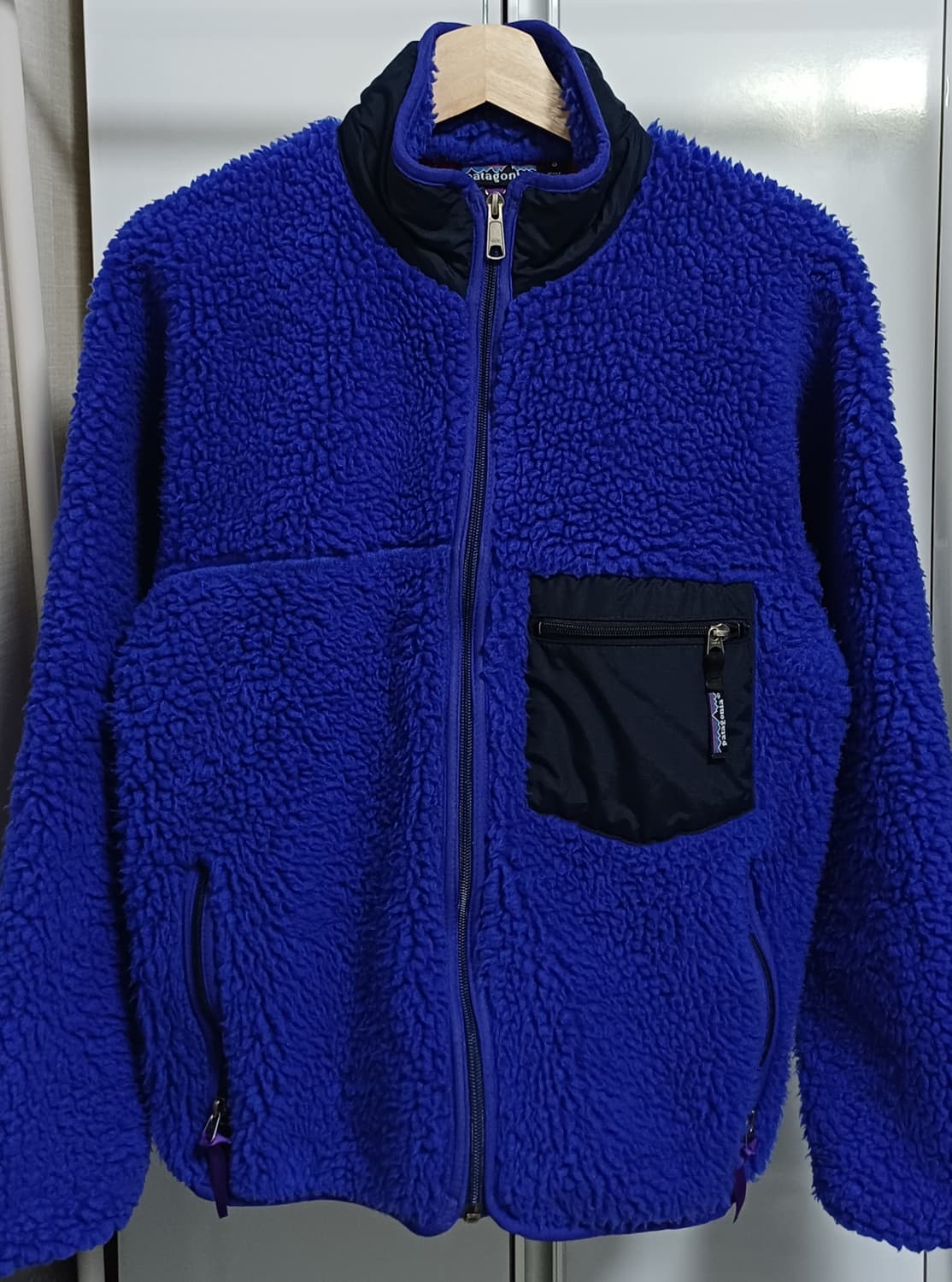 🇺🇸 파타고니아 딥파일 가디건 - 코발트 블루 상품이미지1