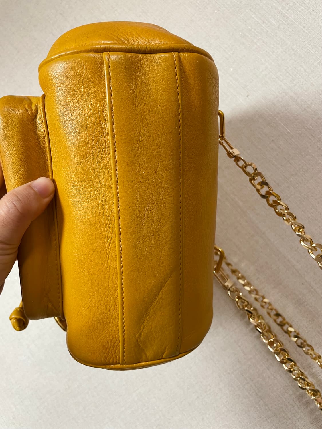 디올 옐로우 레더 CD 백팩 빈티지 정품 가방 상품이미지5