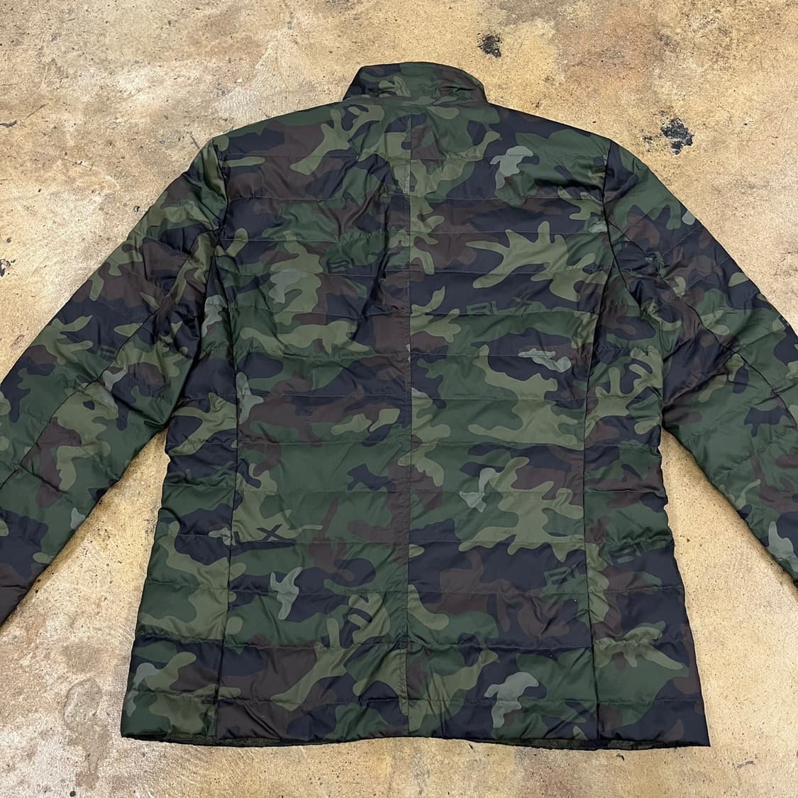 [정품/L] RLX 랄프로렌 폴로 카모 경량 패딩 b19 상품이미지4