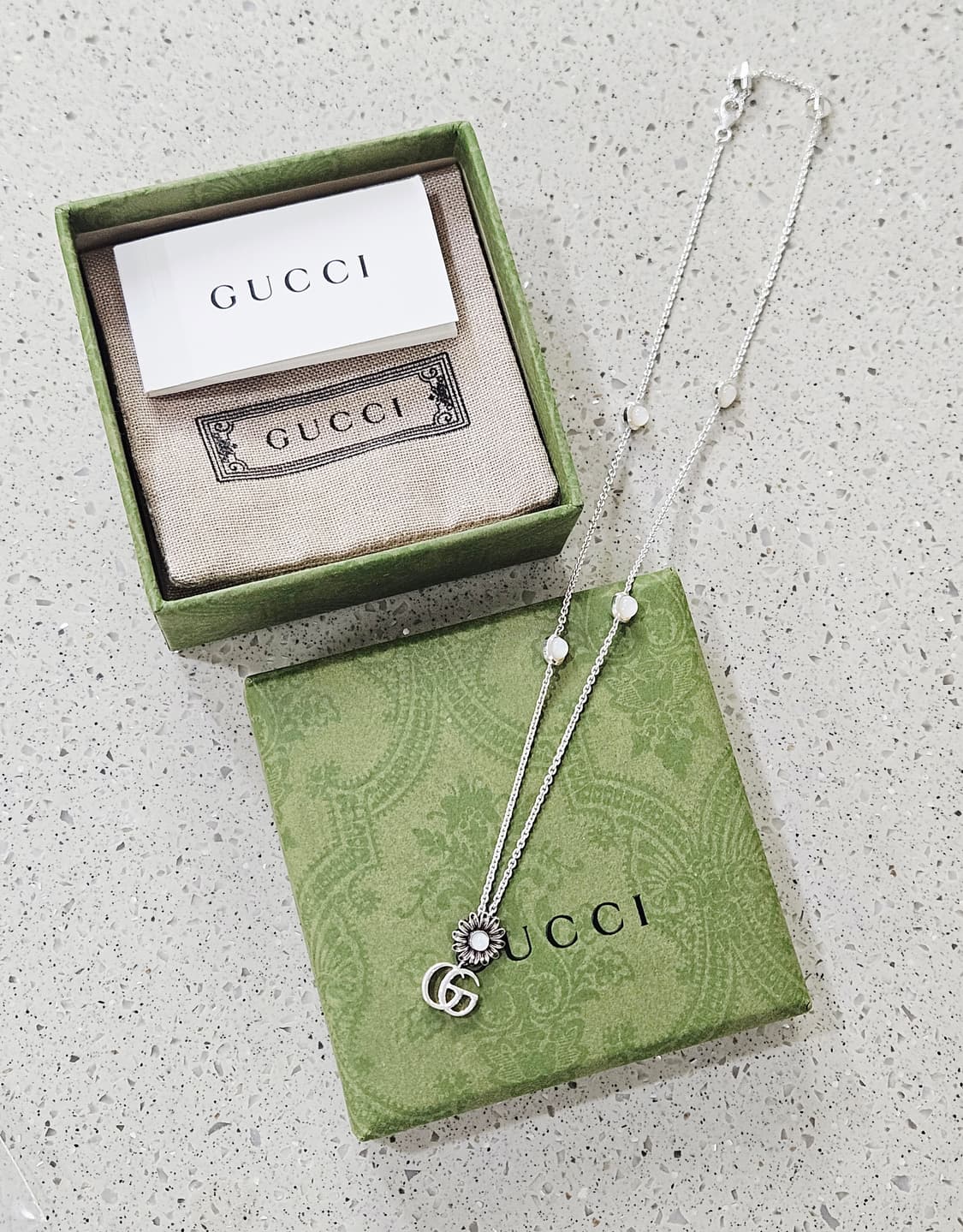 [새상품] 구찌 더블 G 플라워 자개 목걸이 [정품/풀구성] 상품이미지4