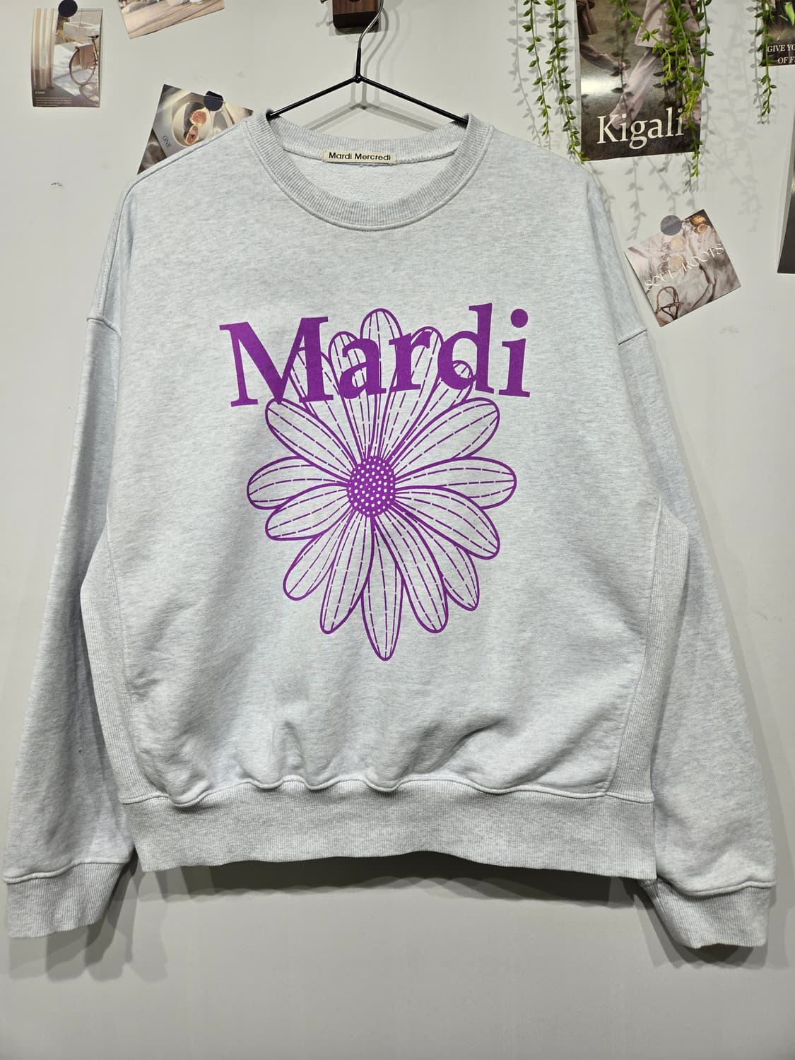 마르디 메크르디 맨투맨 그레이 퍼플 상품이미지3