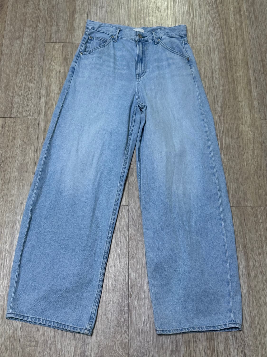 유니클로 배기커브진 연청 26 상품이미지1