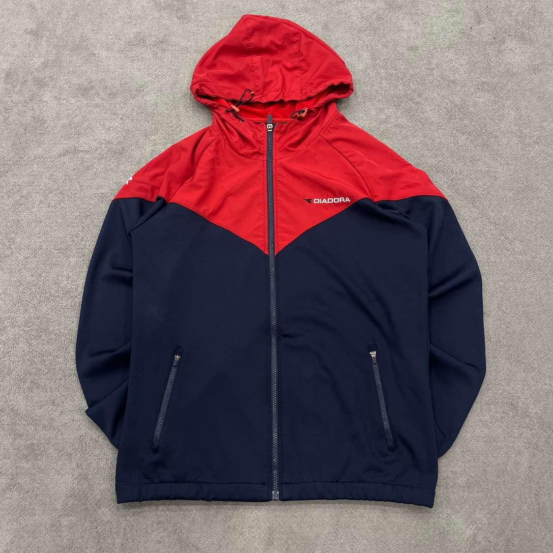 100 디아도라 후드집업 자켓 상품이미지1