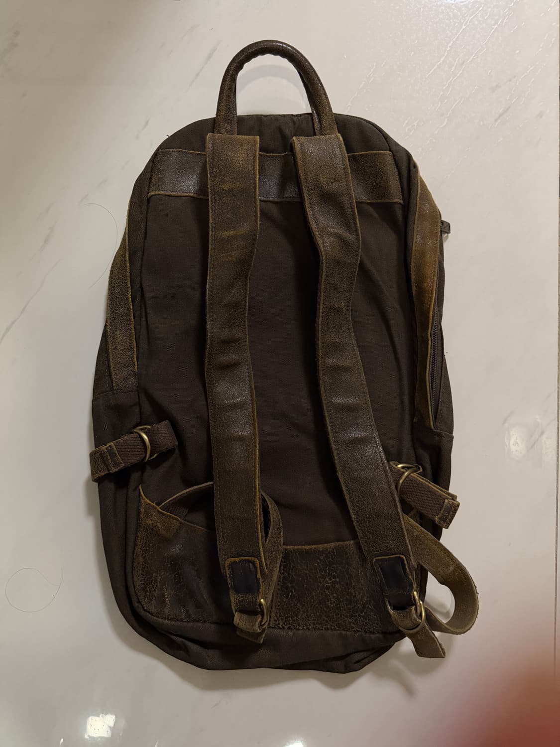 IBW LTD 레더 백팩 상품이미지3