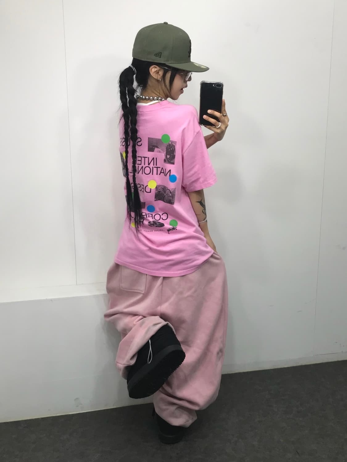 Stussy Dots Pink T-shirt 상품이미지5