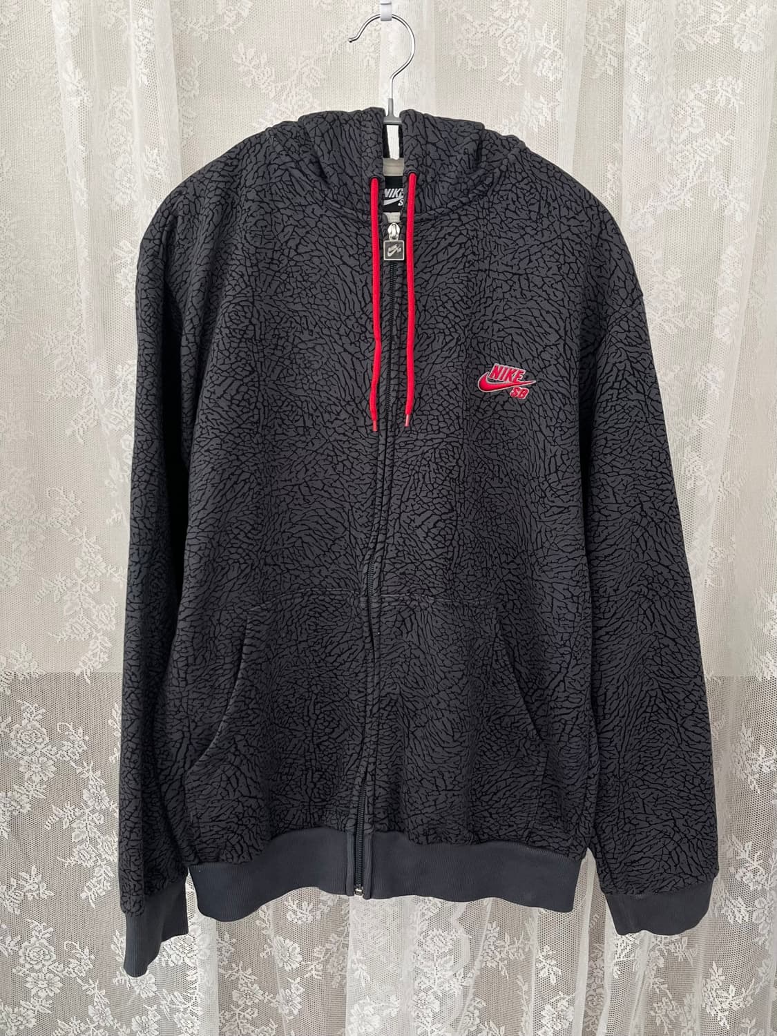 나이키 SB 엘리펀트 기모 후드집업 블랙 코끼리 패턴 상품이미지1