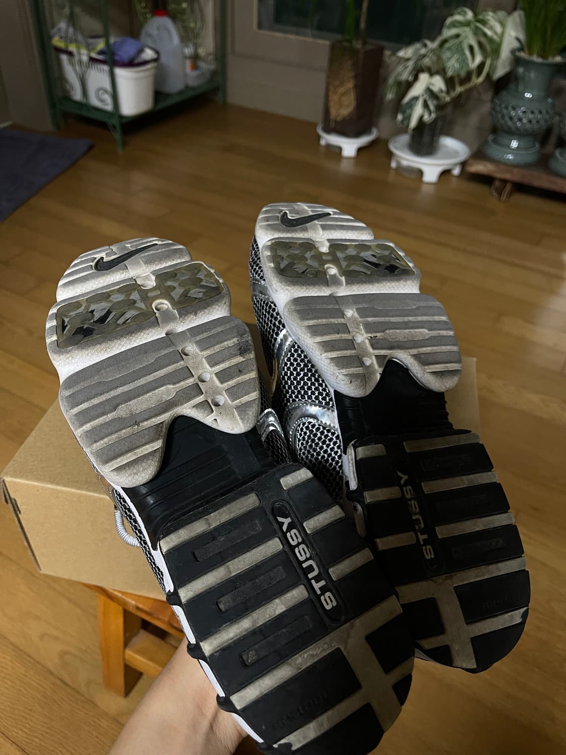 나이키스투시 줌 스피리돈 275 팝니다 상품이미지2