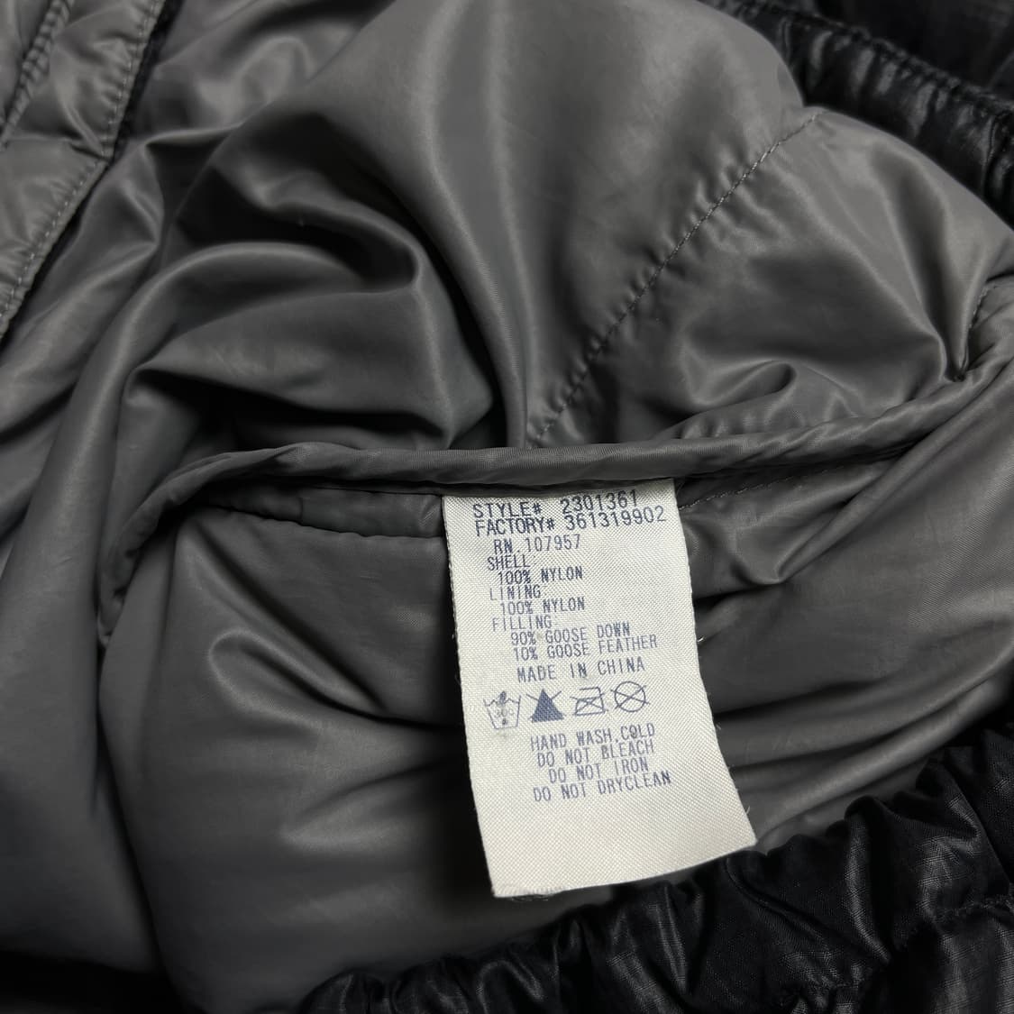 Montbell Light Alpine Down Parka 상품이미지5