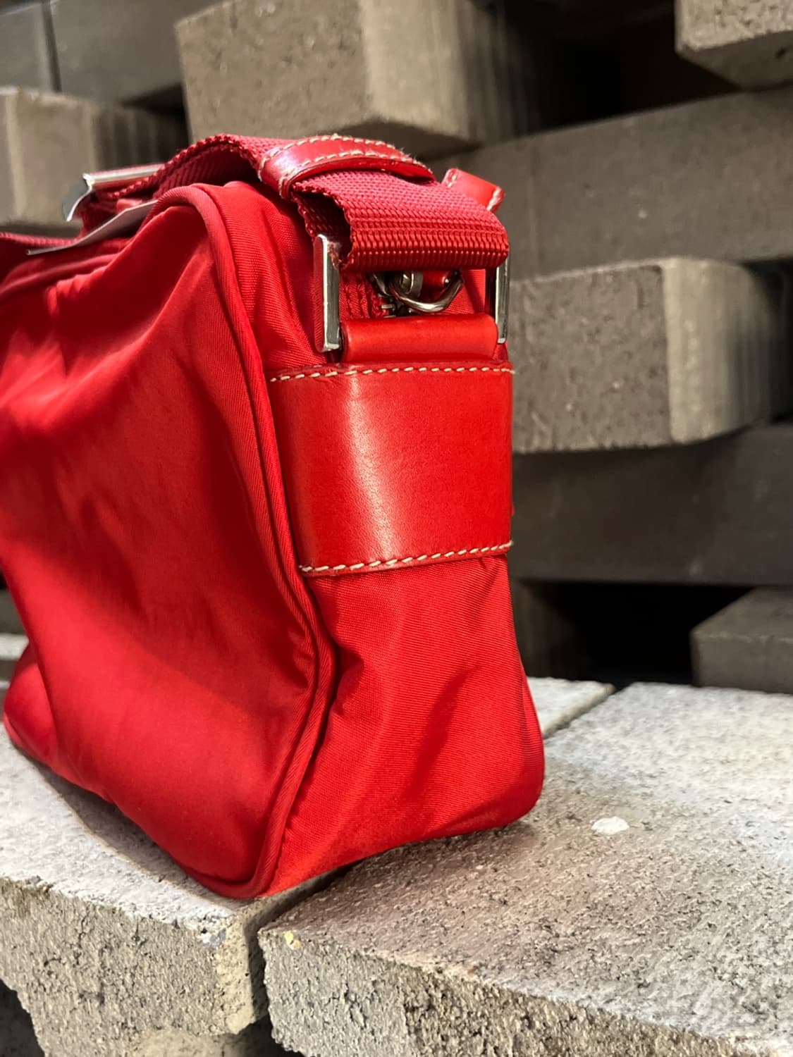 프라다 나일론 미니 크로스 백 상품이미지10