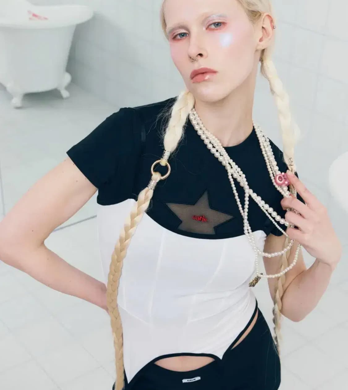 애즈이프캘리 스타 메쉬 티셔츠 블랙 상품이미지1