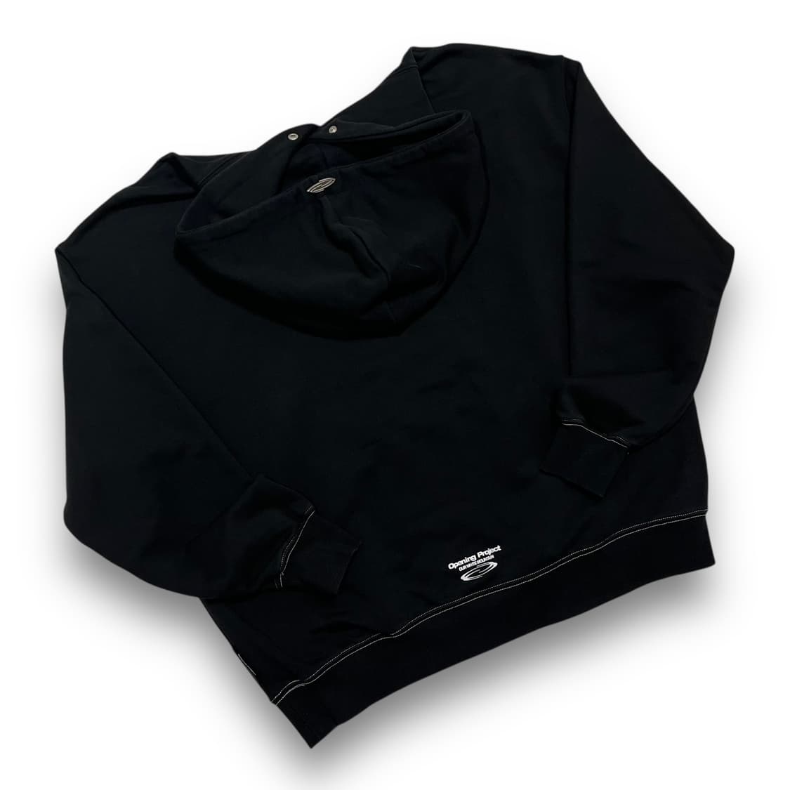 오프닝 프로젝트 아이덴티티 블랙 후디 상품이미지3