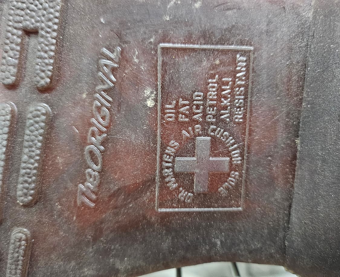 닥터마틴 2046 스웨이드 245~250 카키 남성여성 단화 SD96 상품이미지6