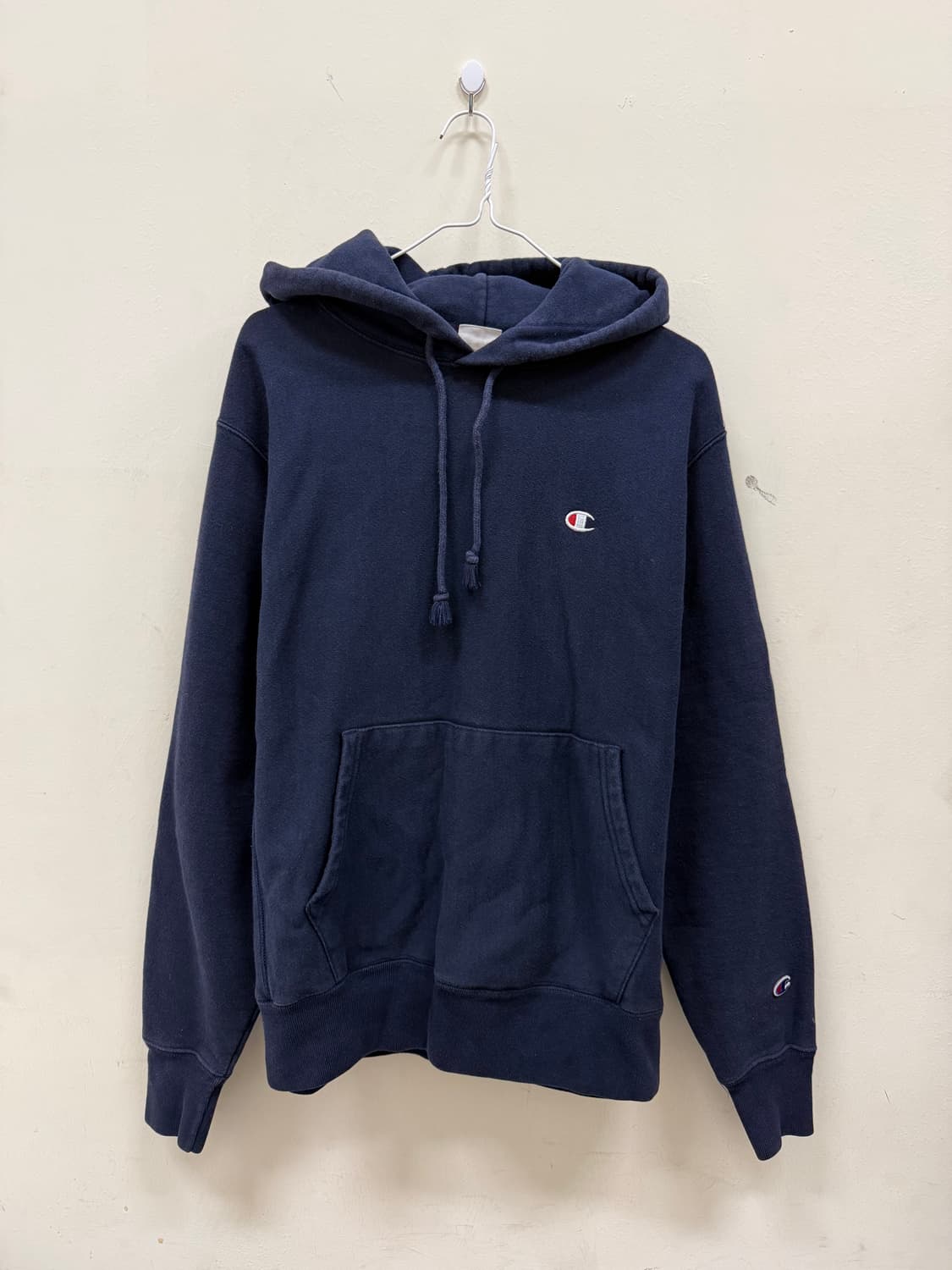 챔피온 네이비 후드티 상품이미지1