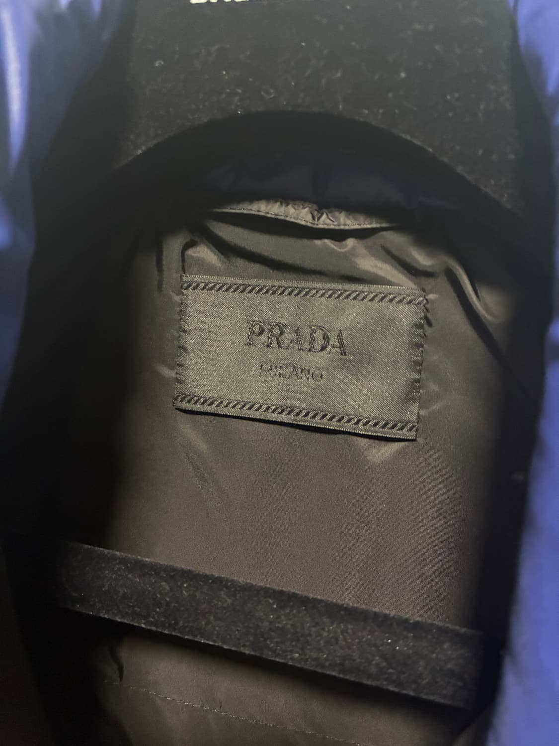 프라다 패딩 조끼 M 상품이미지2