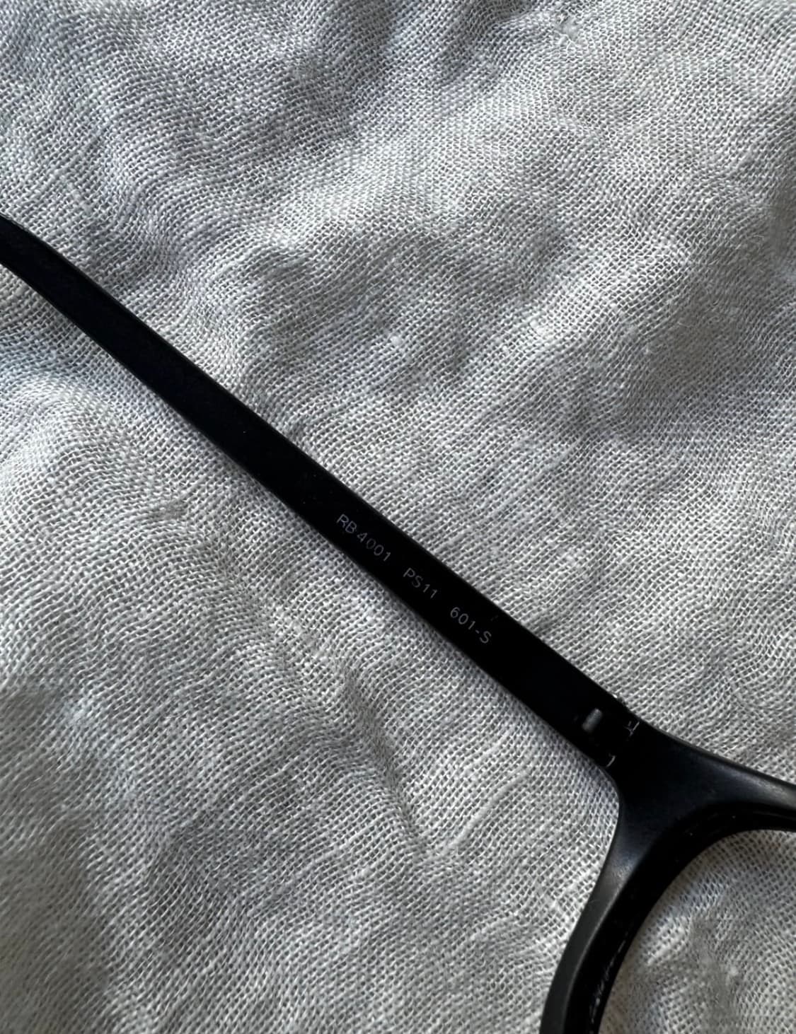 Ray-Ban 00s 레이벤 RB4001 상품이미지2