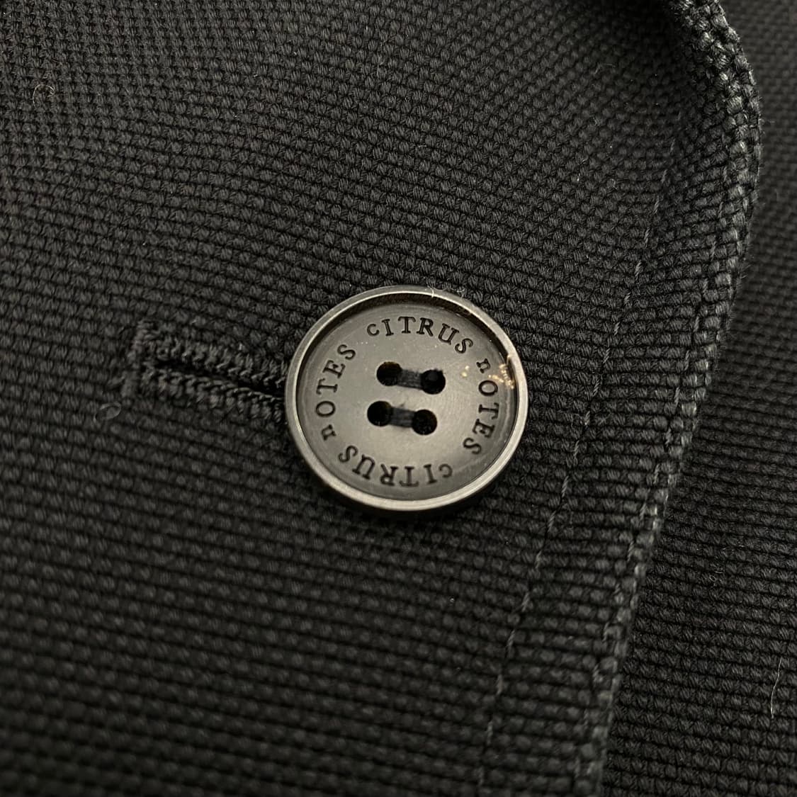 Citrus Notes 블랙 셔링 디테일 자켓 해 상품이미지3