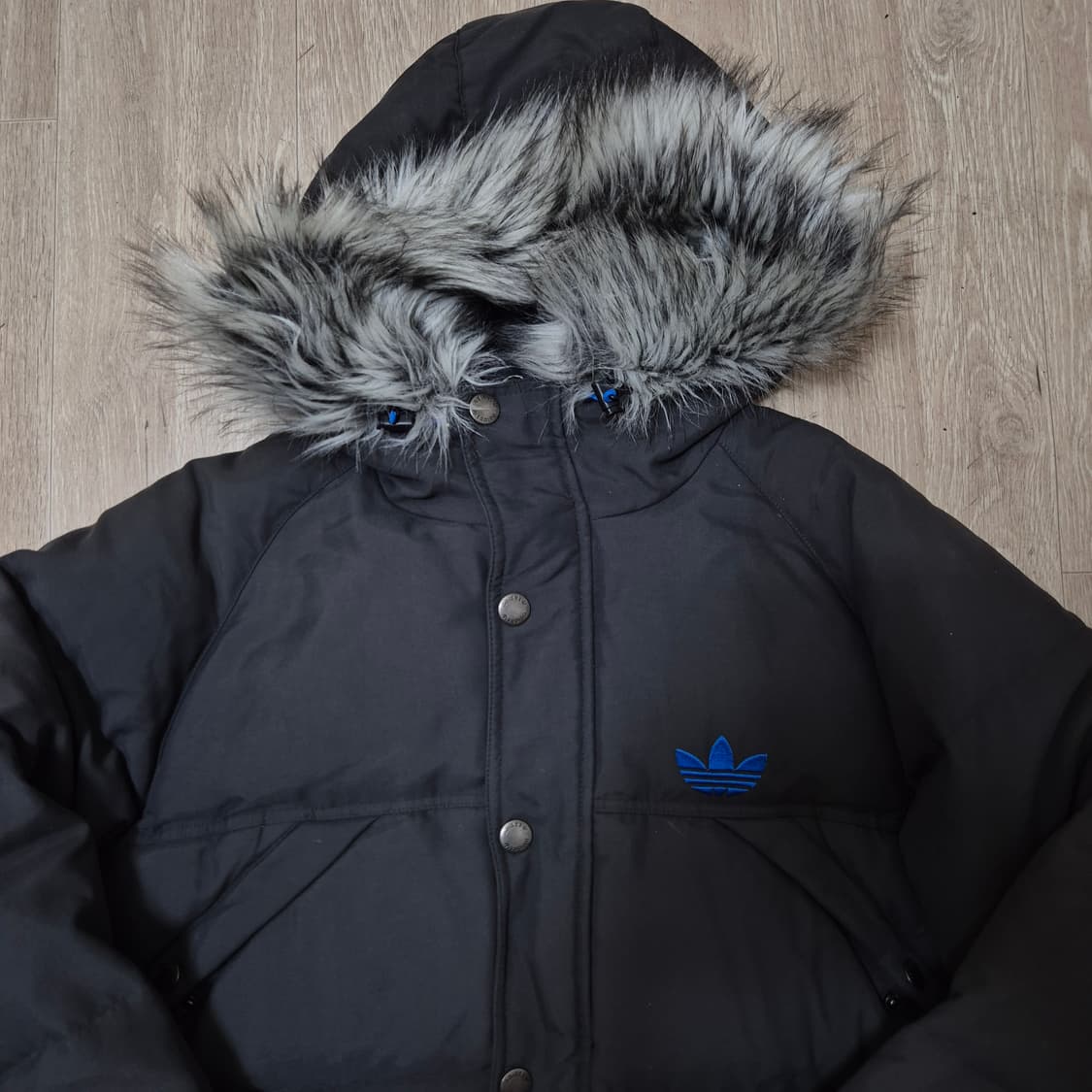 아디다스 파이어버드 유로파 덕다운 퍼후드 패딩 점퍼 M(95) 상품이미지2