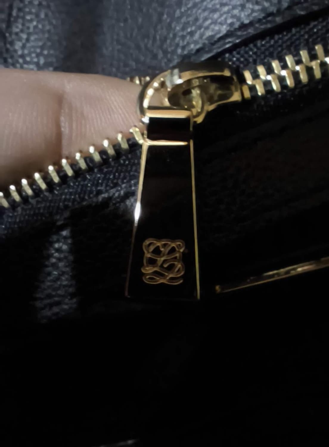 루이까또즈 금장 체인 숄더백 겸용 미니크로스백 상품이미지10