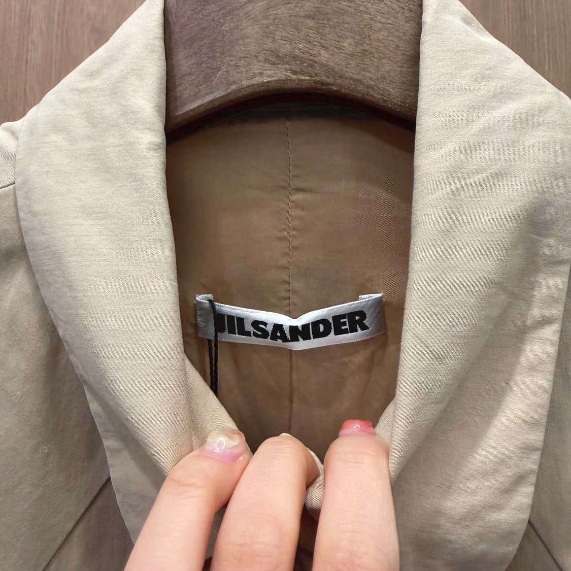 질샌더 테일러드 자켓 싱글 버튼업 플랩 포켓 디테일 레귤러핏 베이지 상품이미지6