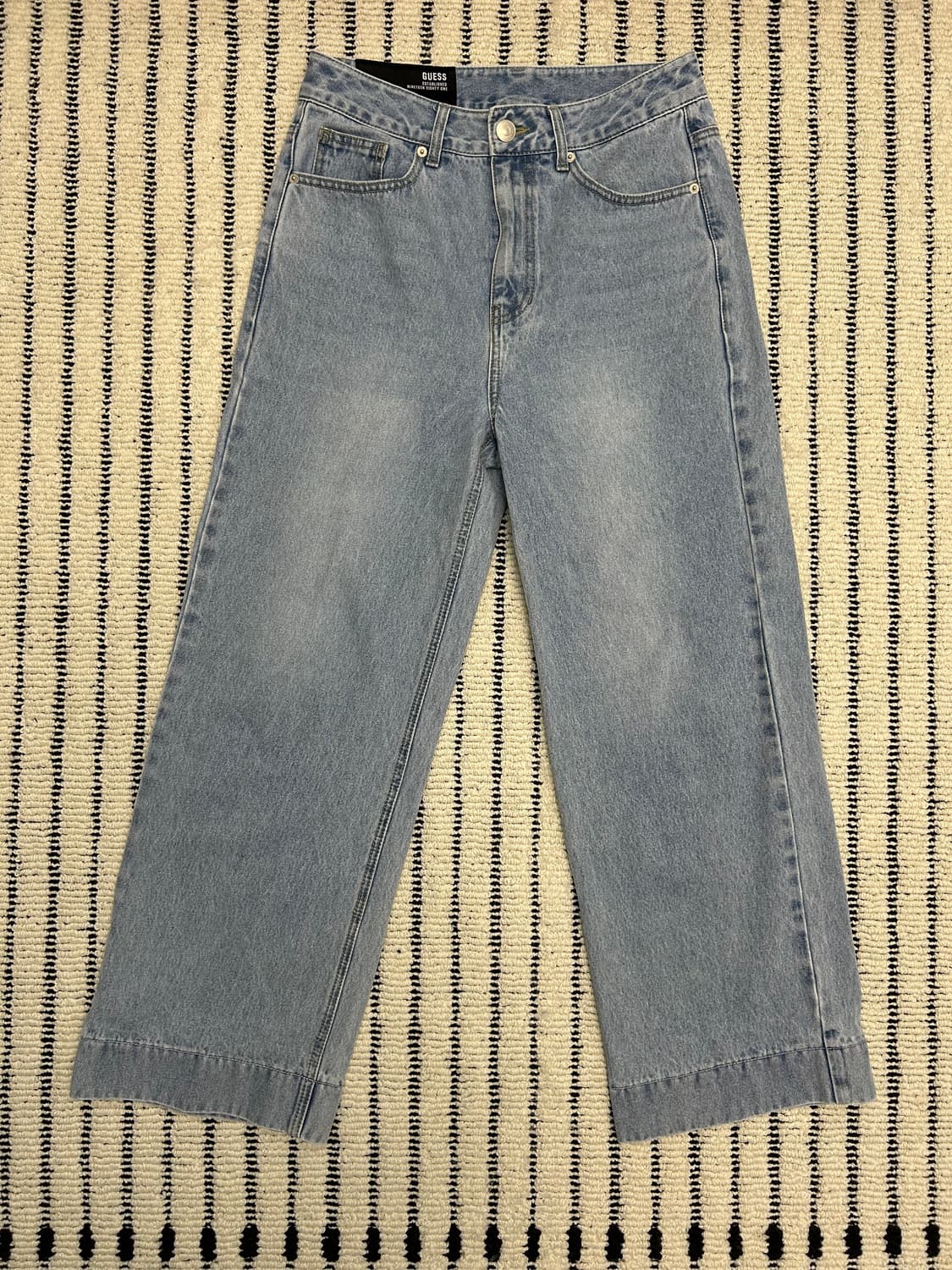 게스(guess) 연청 크롭드 와이드 데님 진 상품이미지1