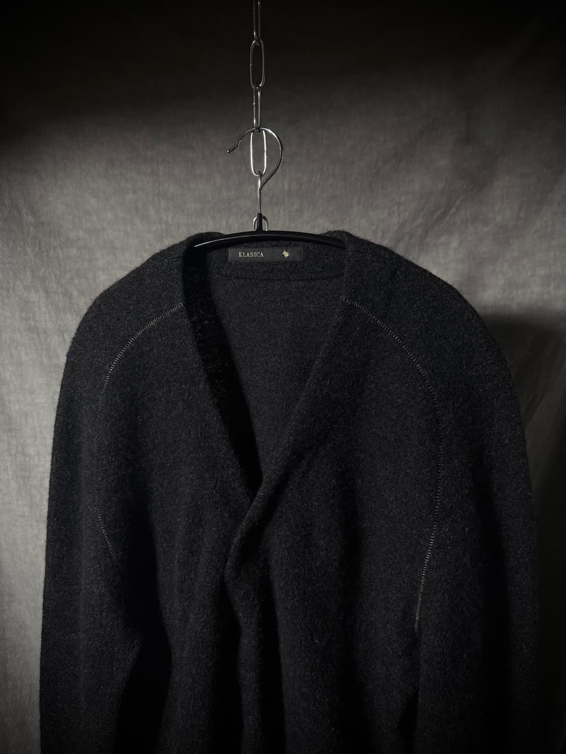 Klasica Hand-Sewn Wool Cardigan   상품이미지3