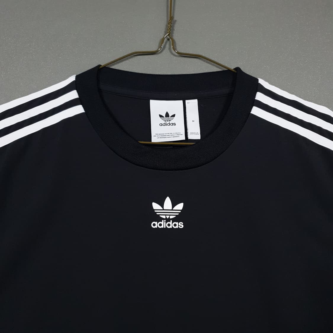 아디다스 트레포일 센터로고 우븐 하프 트랙 웜업 라운드 반팔티 블랙 M 상품이미지2
