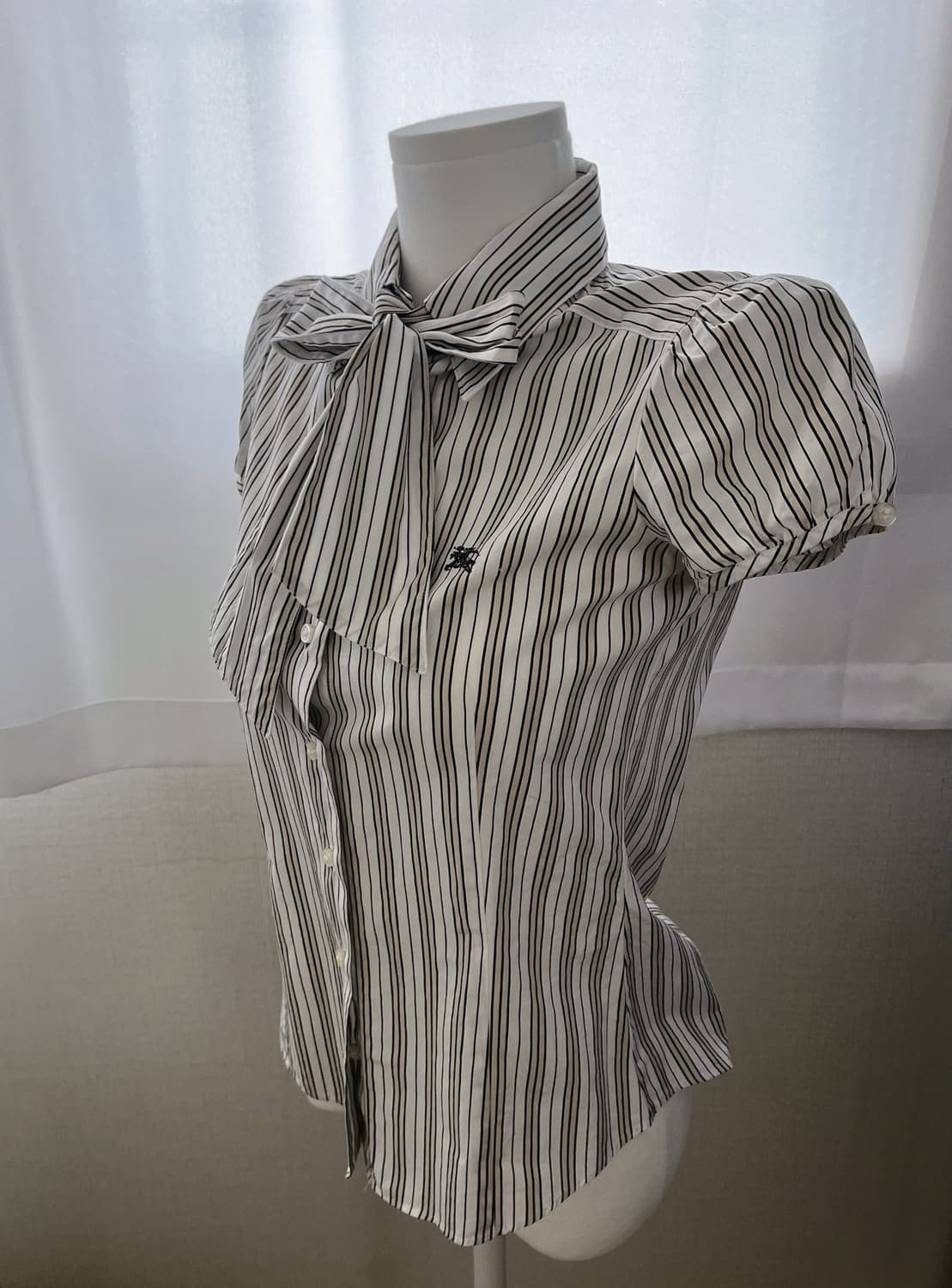 대대장!!) Burberry 블루라벨 라떼갸루 리본 블라우스 상품이미지3
