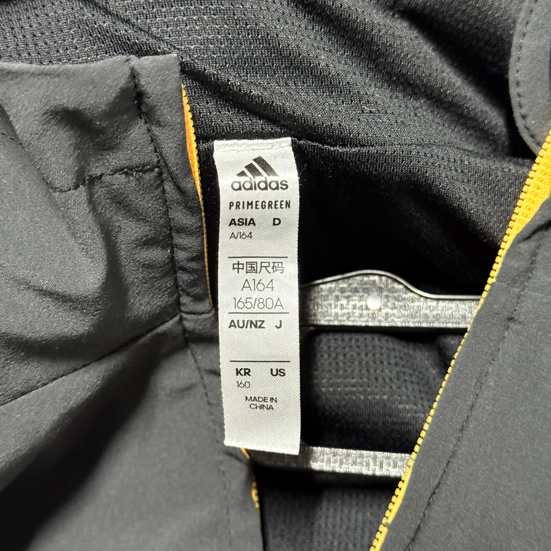 아디다스 올드스쿨 빅 프린팅 삼선 라인 디테일 후드 윈드브레이커 자켓 상품이미지7