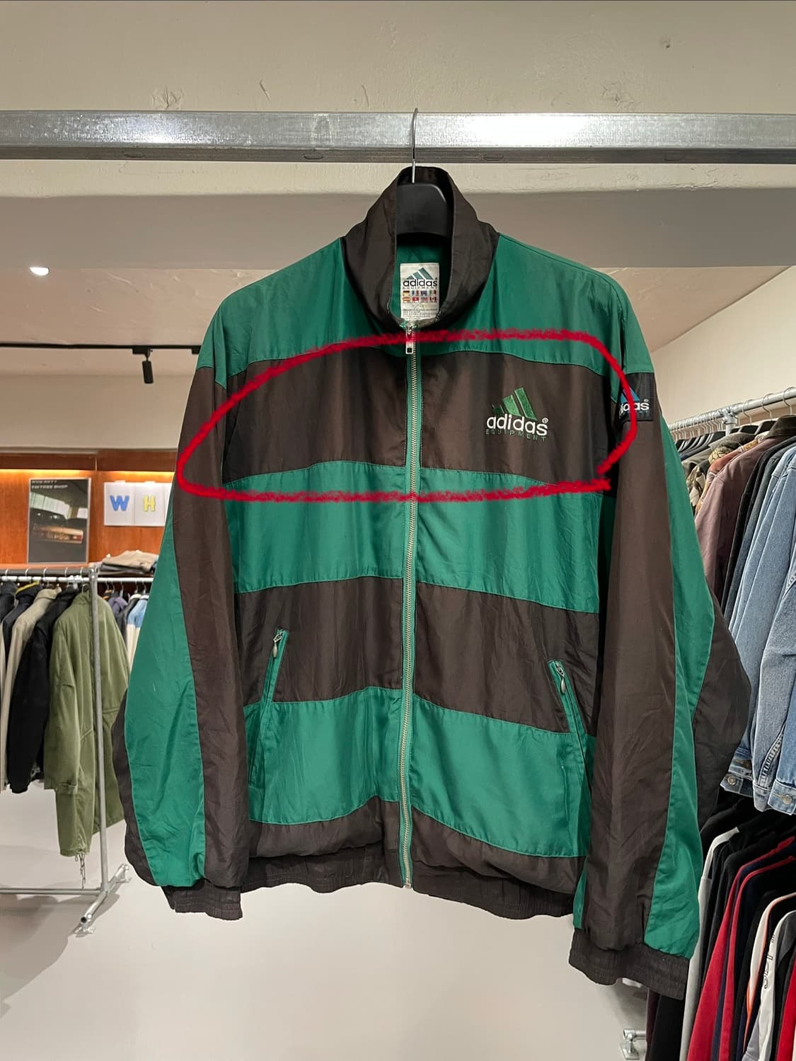 아디다스 이큅먼트 올드스쿨 바람막이 자켓 상품이미지4
