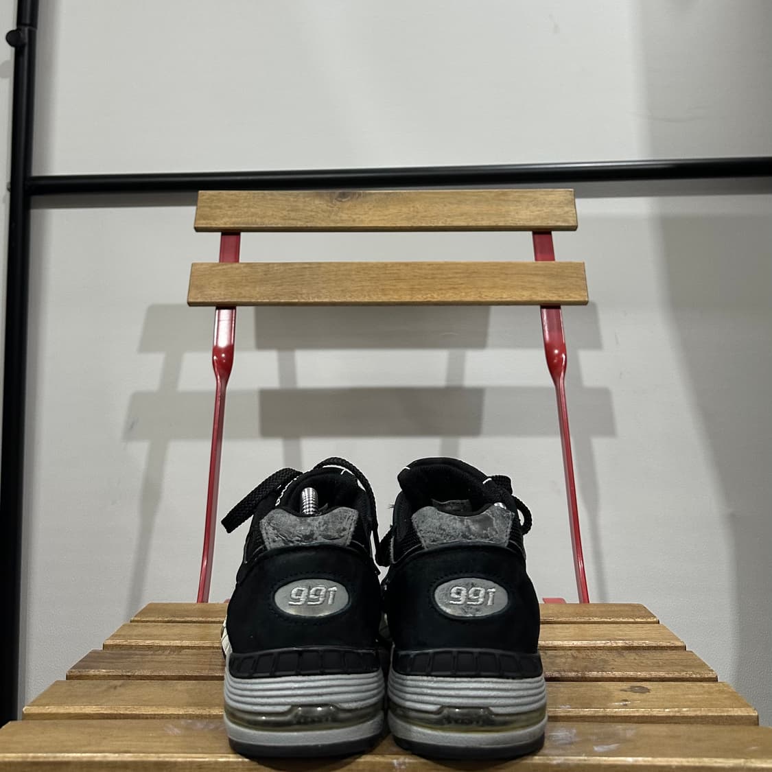 UK5) 뉴발란스 운동화 남녀 공용 신발 991 UK 블랙 스웨이드 상품이미지4