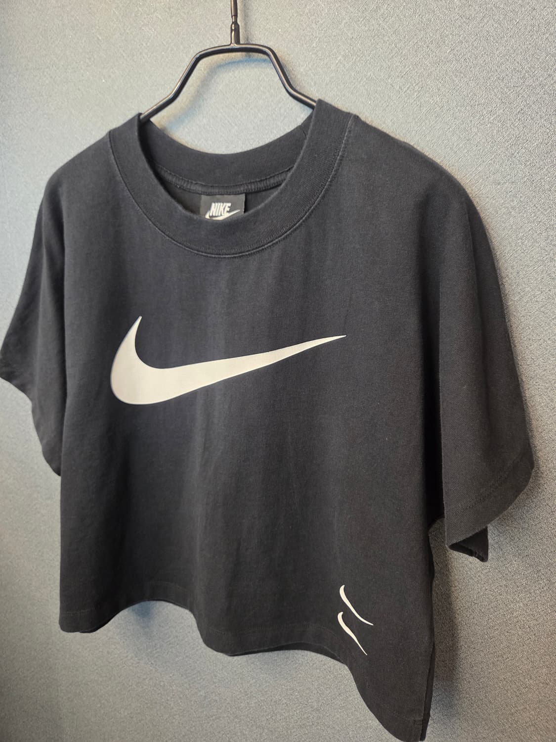 나이키 스우시 크롭반팔티 상품이미지3