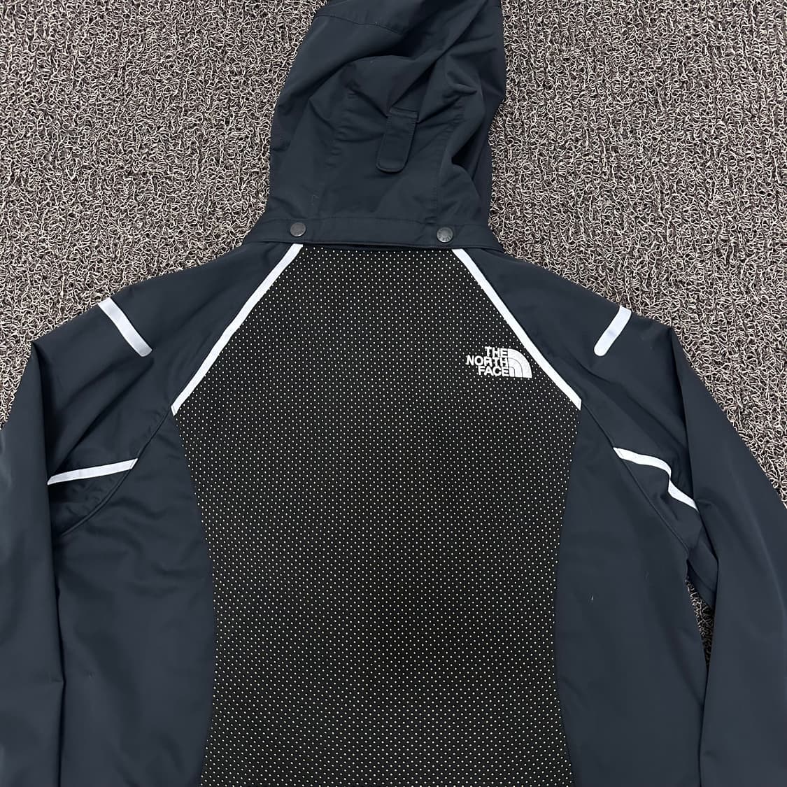 노스페이스 경량 바람막이 자켓 95(M) 상품이미지5