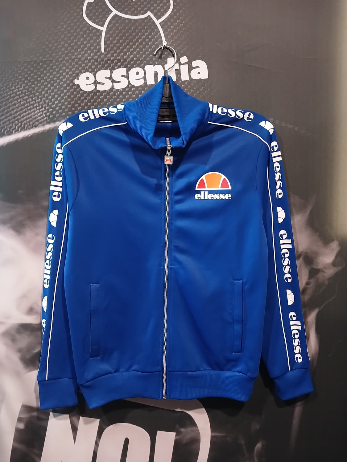 엘레쎄 트랙탑 져지 상품이미지1