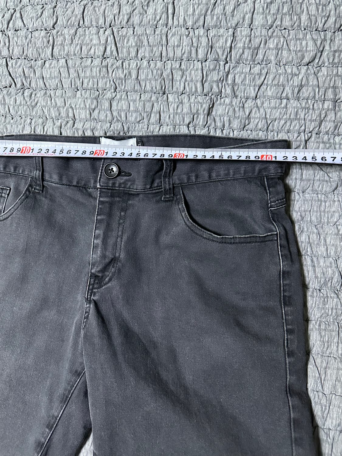 몽클레어 남성 블랙 데님 반바지 상품이미지3