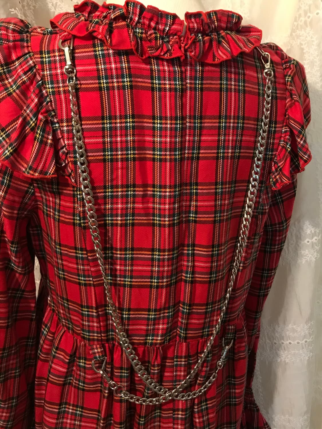 클럿 스튜디오 타탄 체크 러플 원피스 상품이미지4