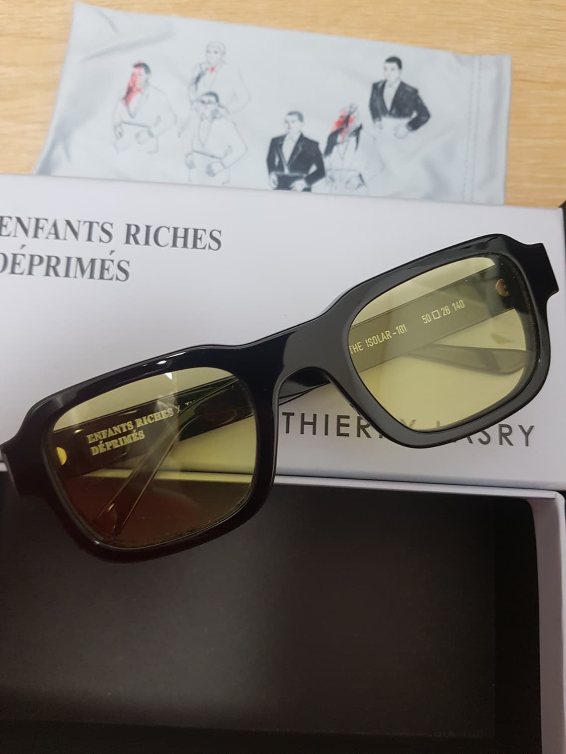 enfants riches deprimes erd balenciaga 상품이미지1
