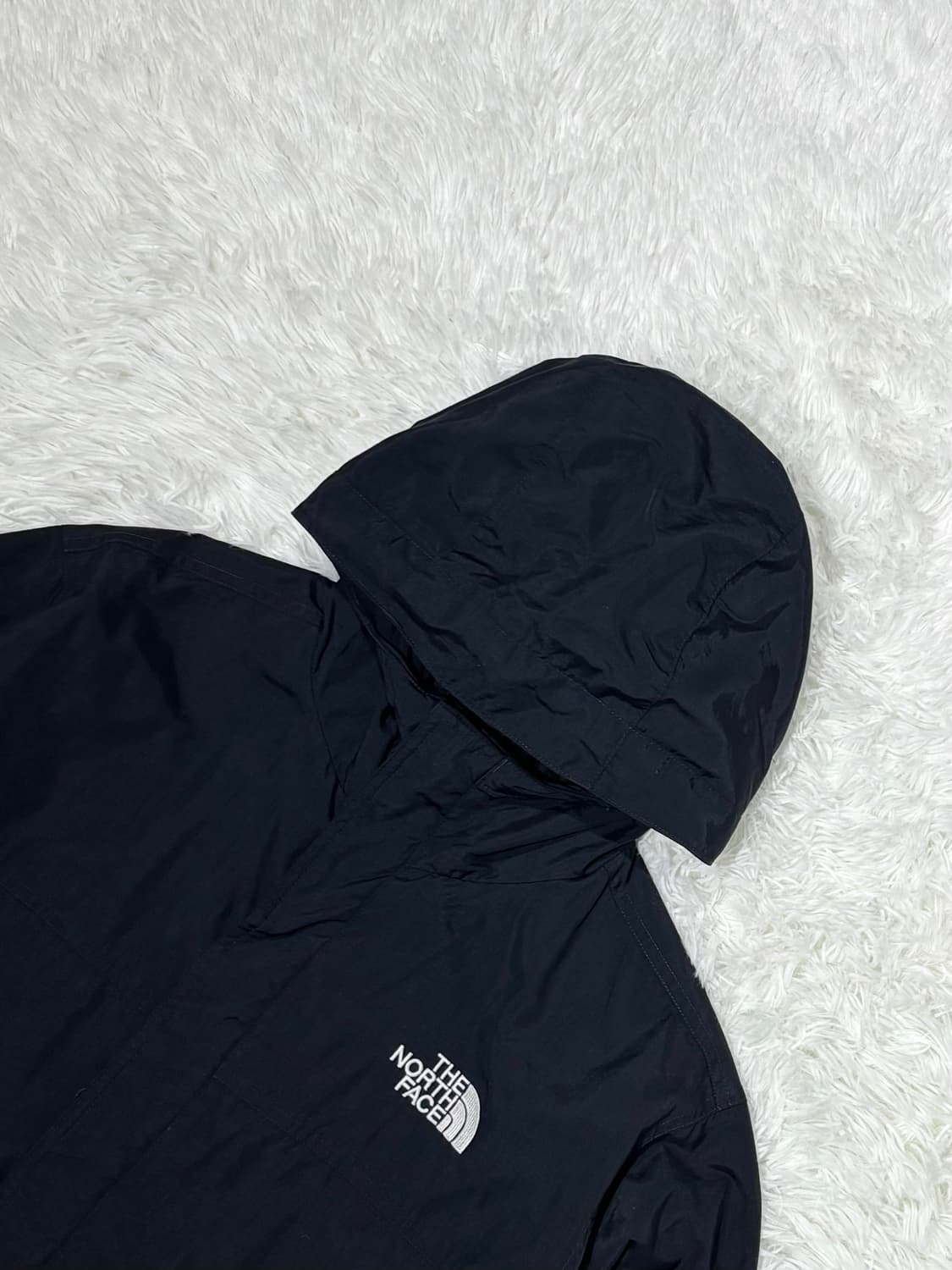 노스페이스 블랙 스몰로고 바람막이 상품이미지6