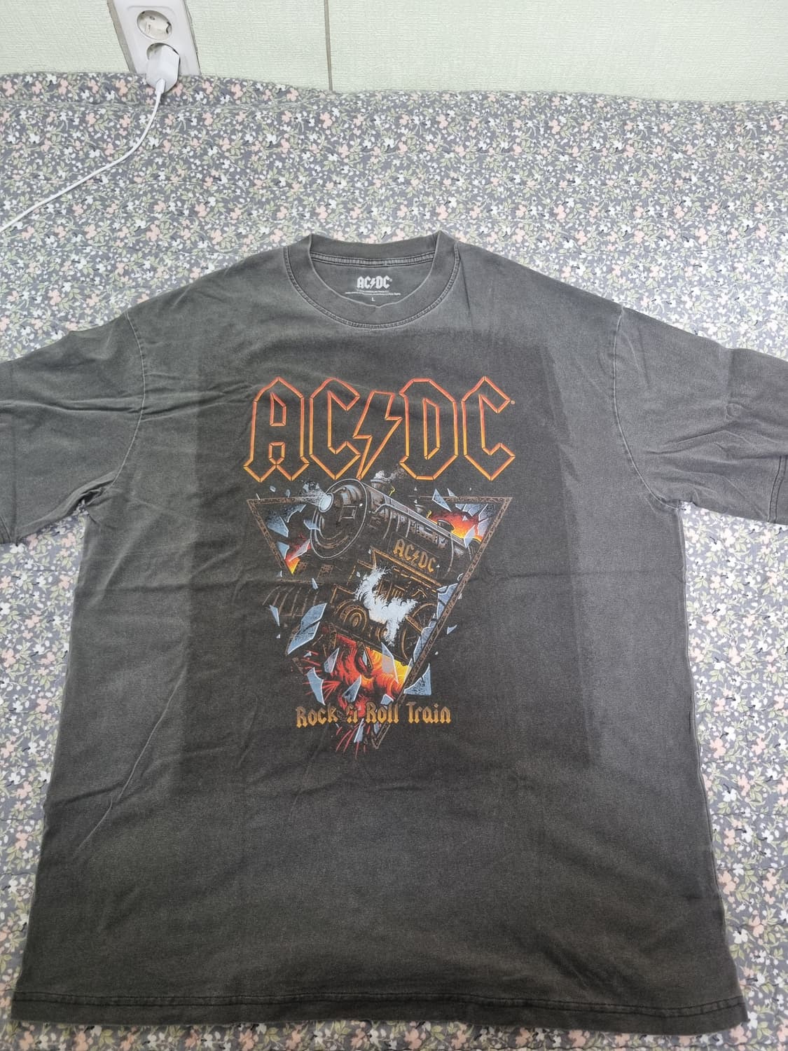 반팔티 5장 일괄판매 합니다 상품이미지9