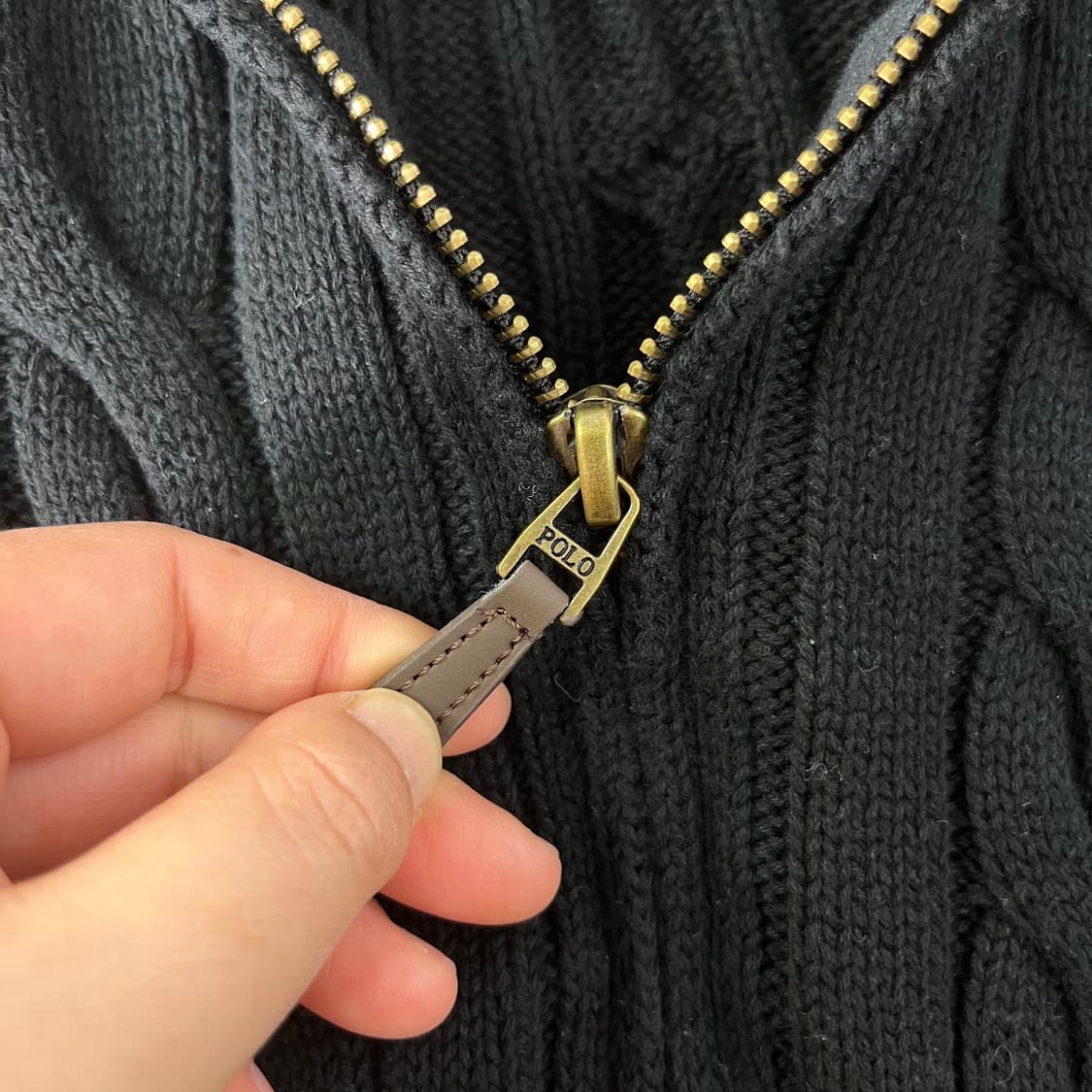 95 폴로 랄프로렌 코튼 블랙 꽈배기 반집업니트  상품이미지5