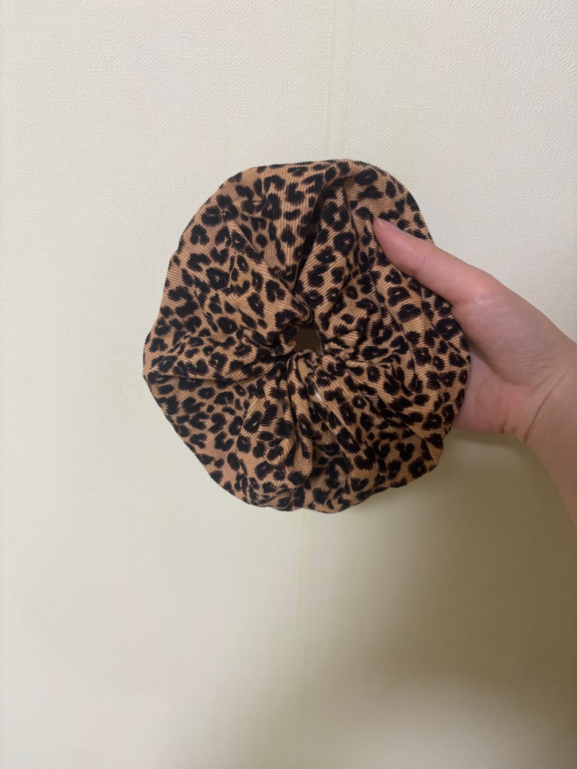 TheOlea 대왕호피 스크런치 상품이미지2