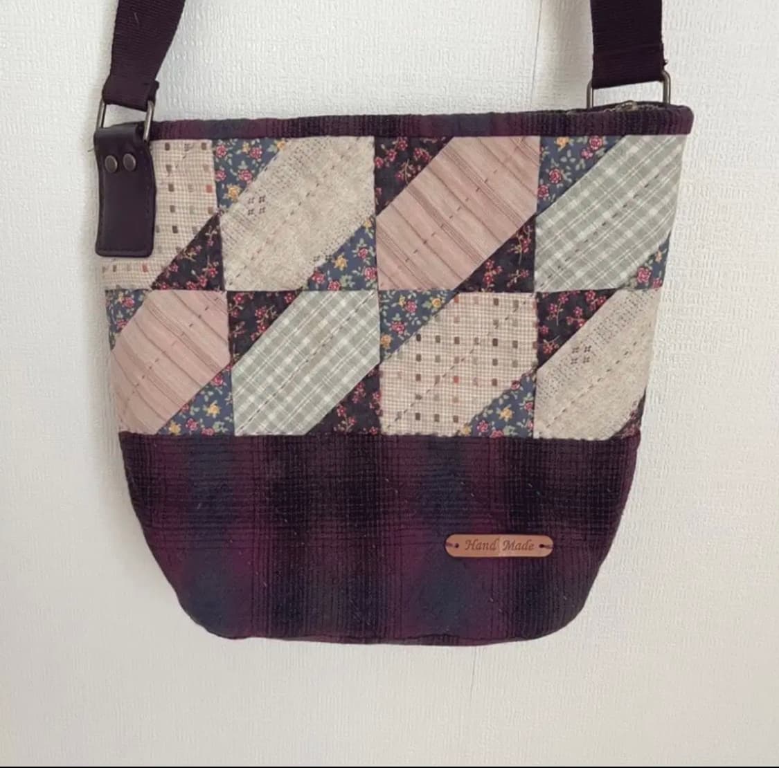 빈티지 패치워크 크로스백 상품이미지1