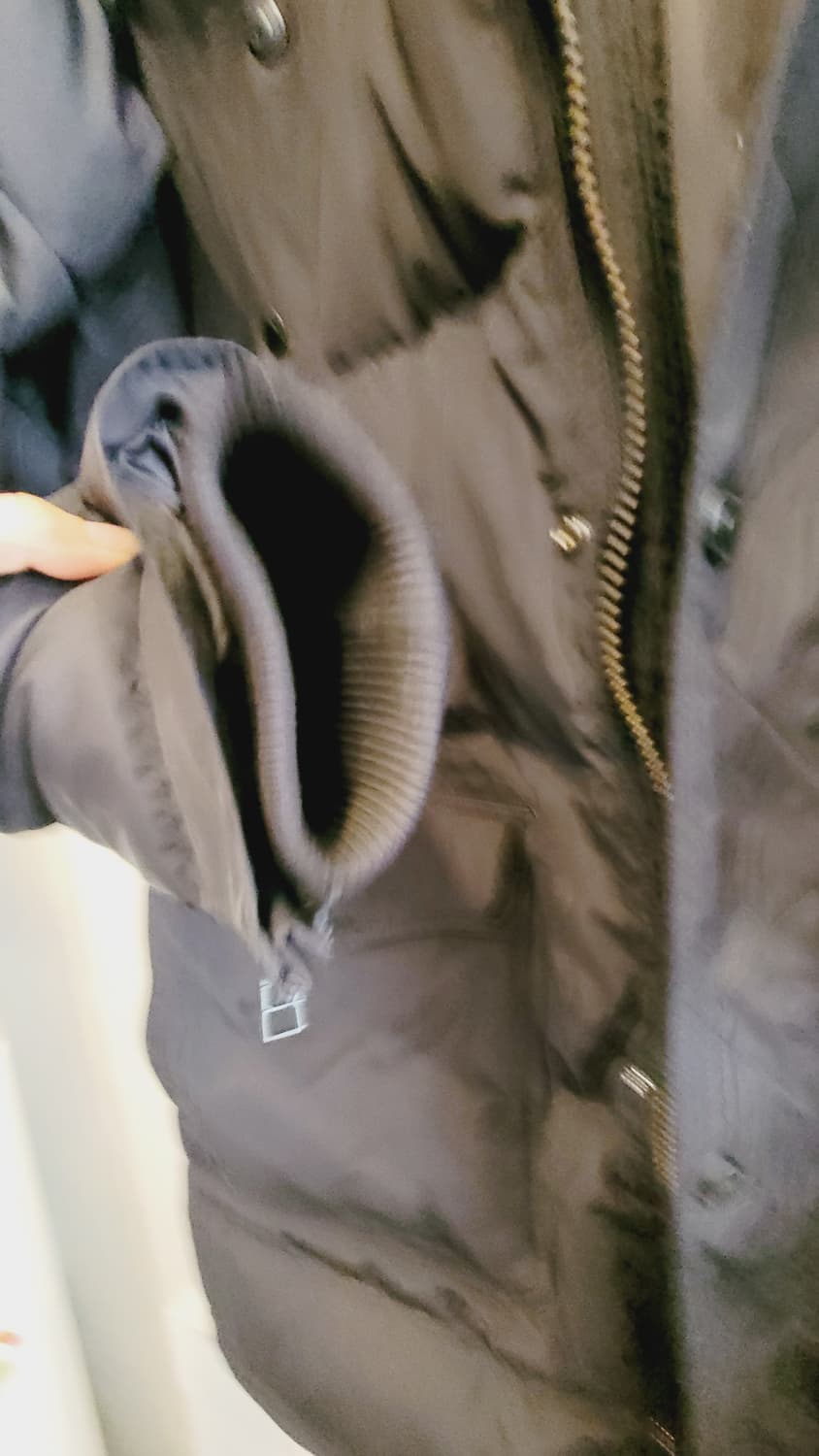 무스너클  패딩 상품이미지3