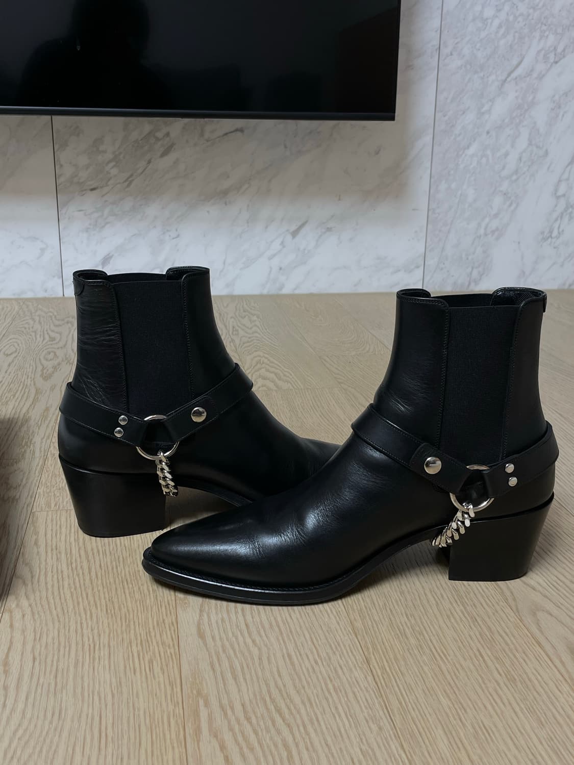 셀린느 카마르그 부츠 42사이즈 팝니다 상품이미지6