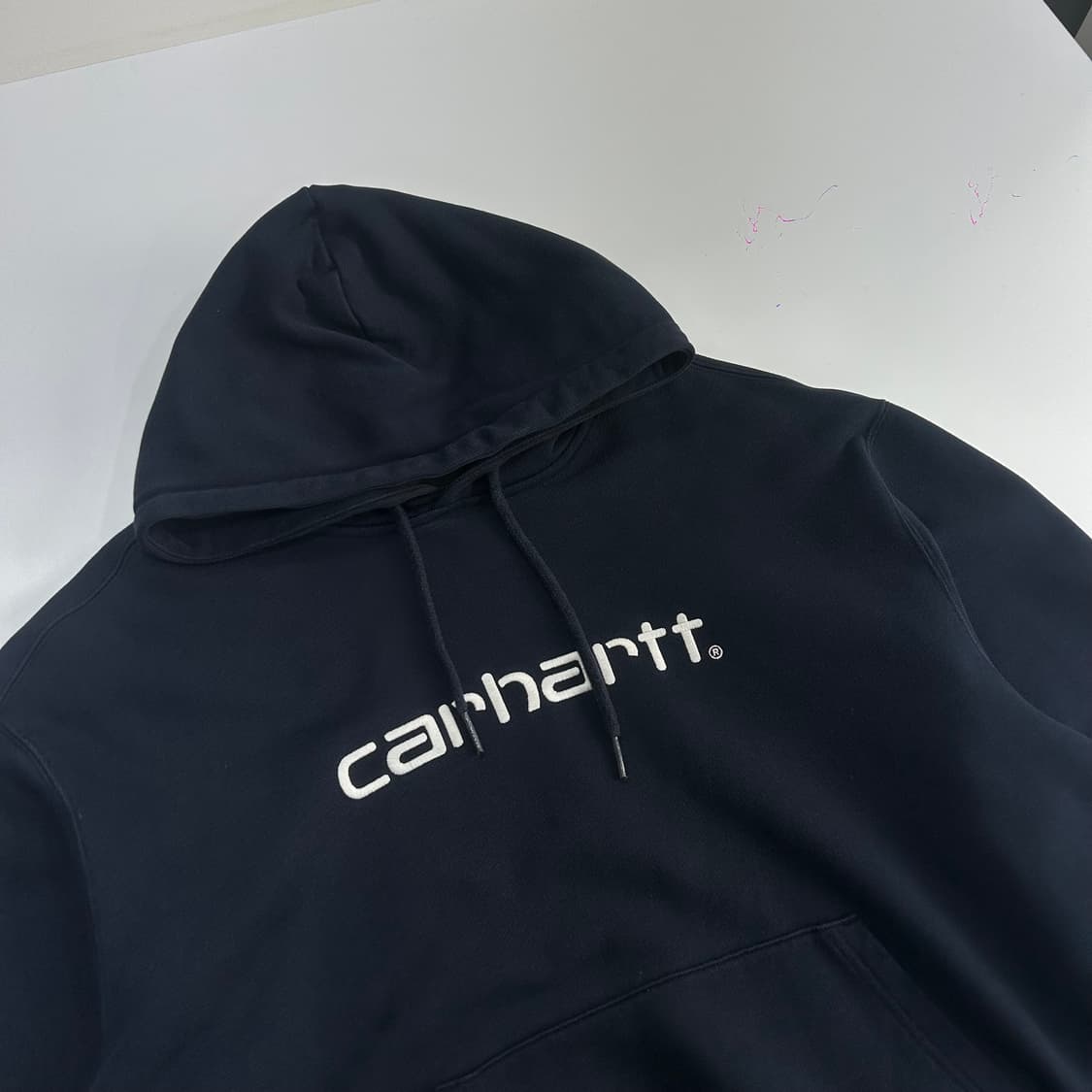 Carhartt 스펠아웃 로고 네이비 후드티 상품이미지4
