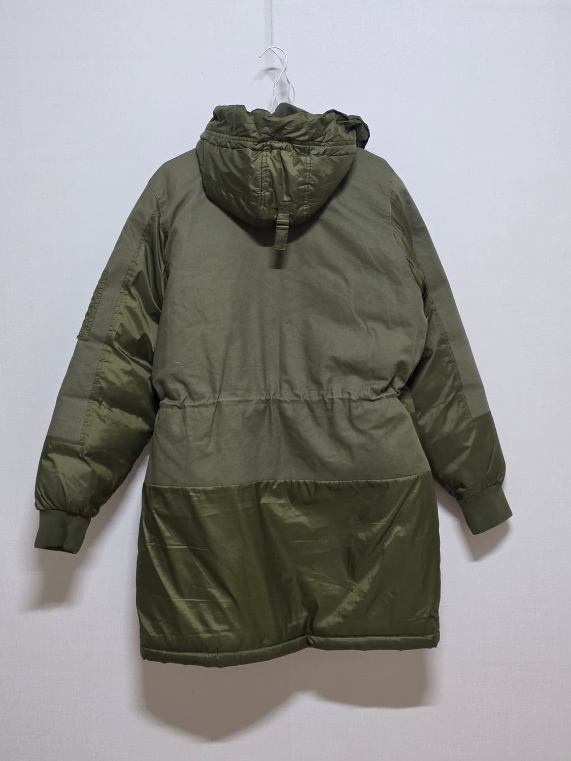 아디다스 다운 패딩 상품이미지2