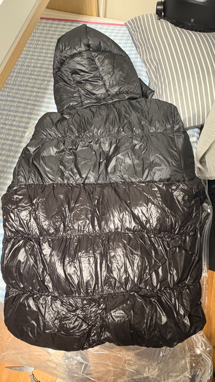 아디다스 리젠 다운 자켓 블랙 라지 상품이미지2